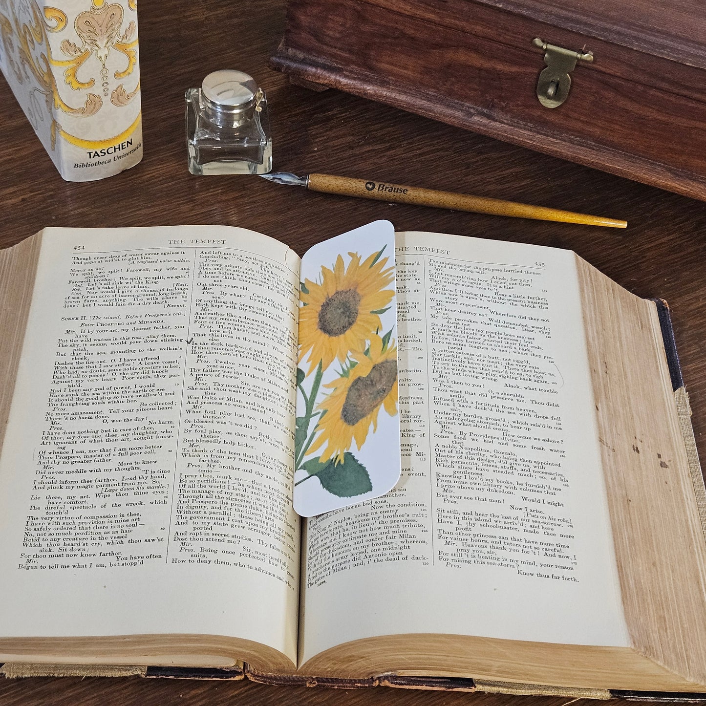 Sunflowers bookmark