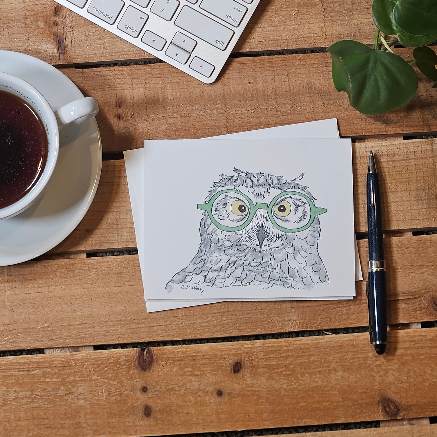 Green Specs Snowy Owl Greeting Card – Whimsical Woodland Charm