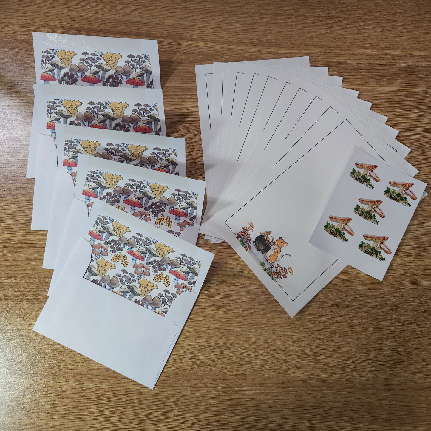 Mushroom Mouse Letter Writing Set