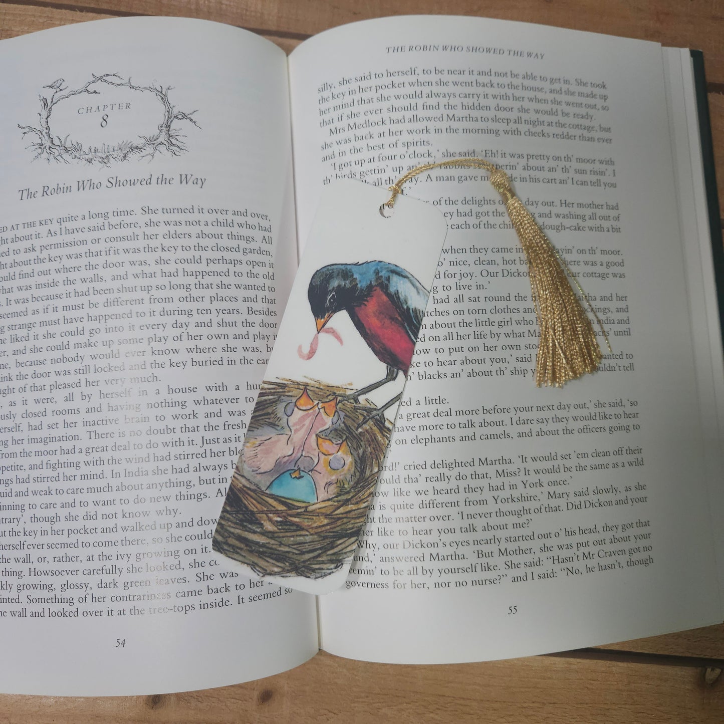 Robin and nest bookmark