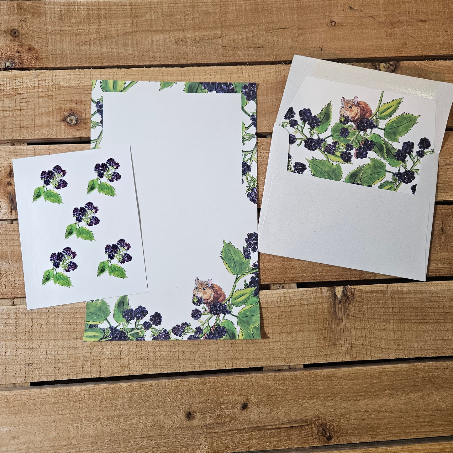 BlackBerry Mouse Letter Writing Set