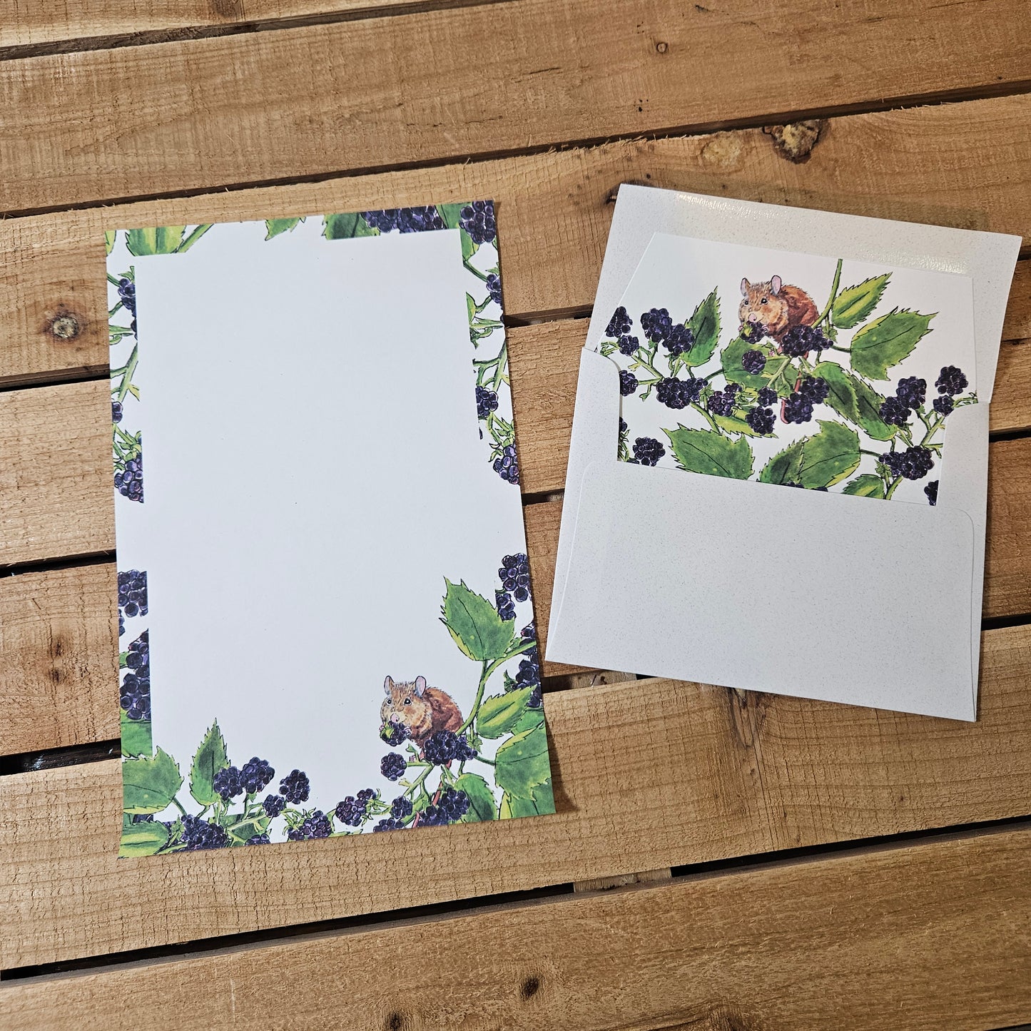 BlackBerry Mouse Letter Writing Set