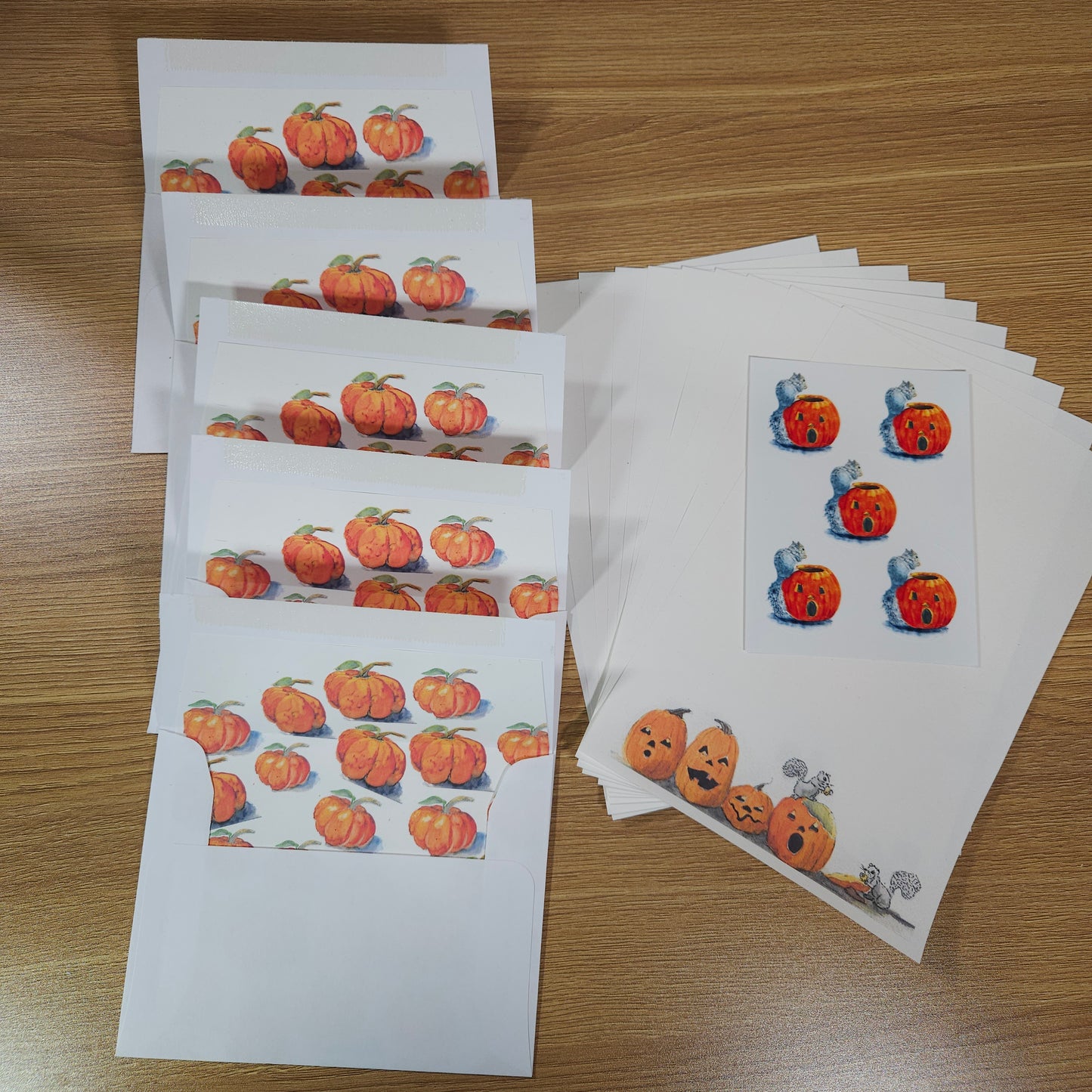 Pumpkin Squirrel Letter Writing Set